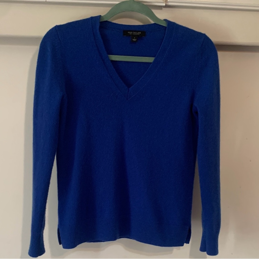 Ann Taylor Women's V-Neck Sweater in Bright Blue